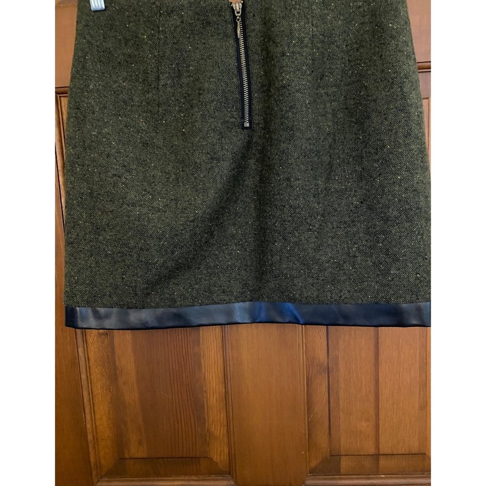 Kensie 16" Mini Skirt Women‎ Size 8 Olive 1" Brown Trim Fall Winter Back Zip - Picture 9 of 15
